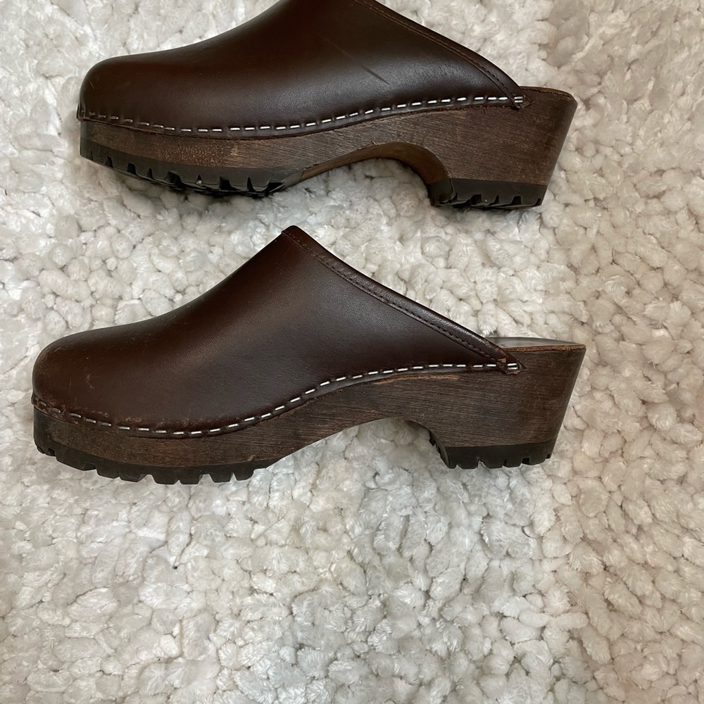 J Crew Clogs